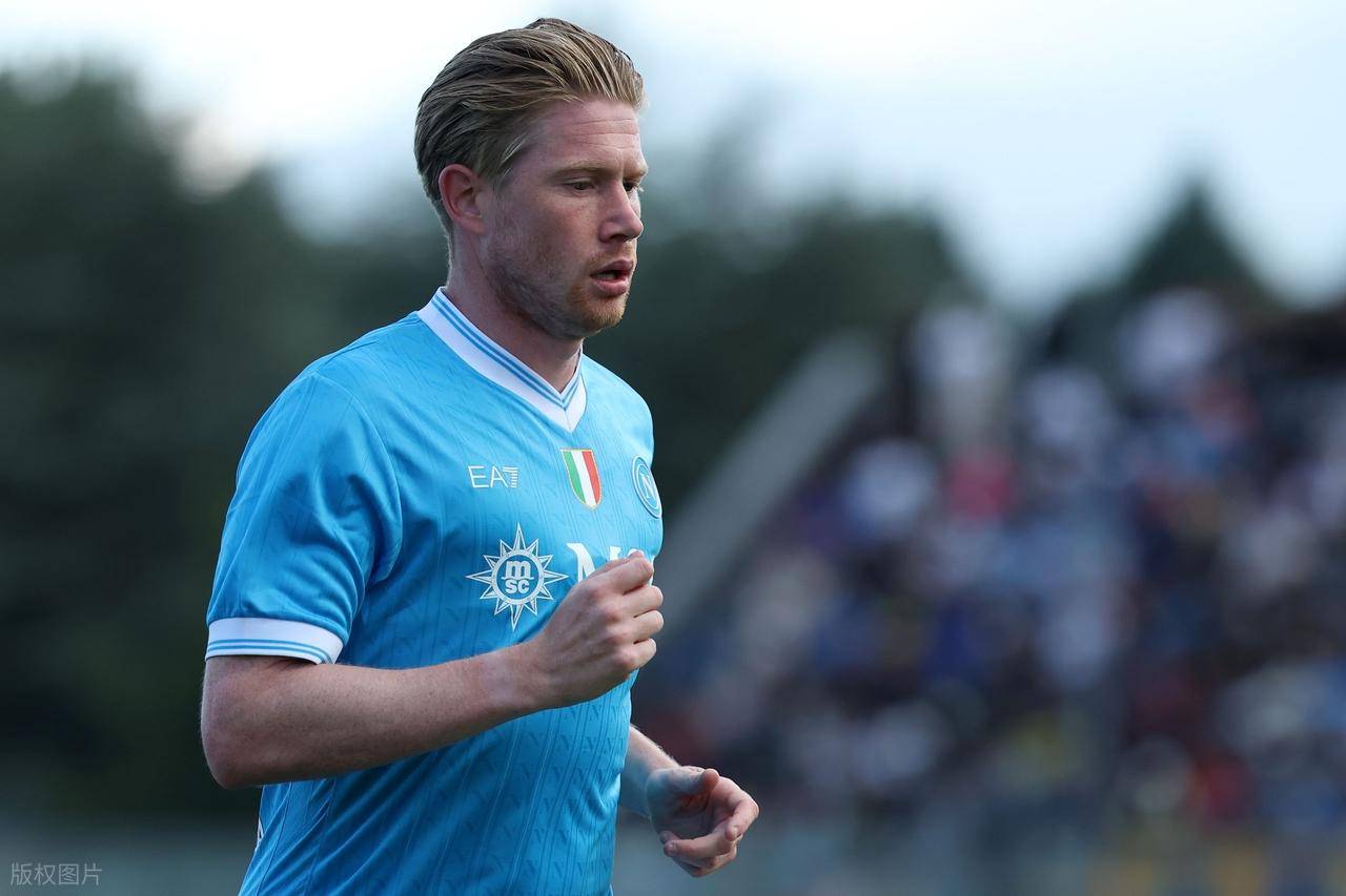 费耶诺德筹划将现有主场升级为下沉式球场，预计能容纳5.6万人