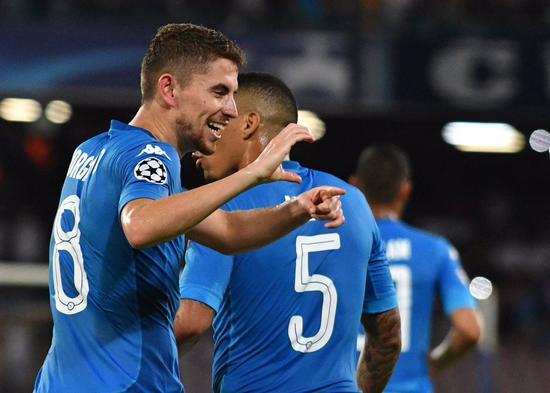 英超：曼联客场2-1击败莱斯特城