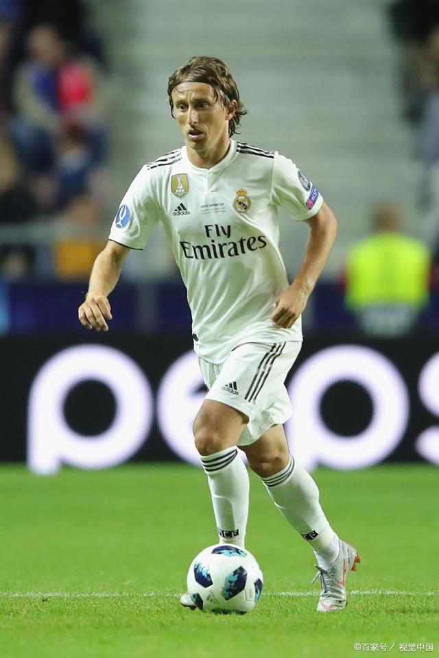 官方：阿森纳宣布签下南美双胞胎妖王 满18岁正式加盟