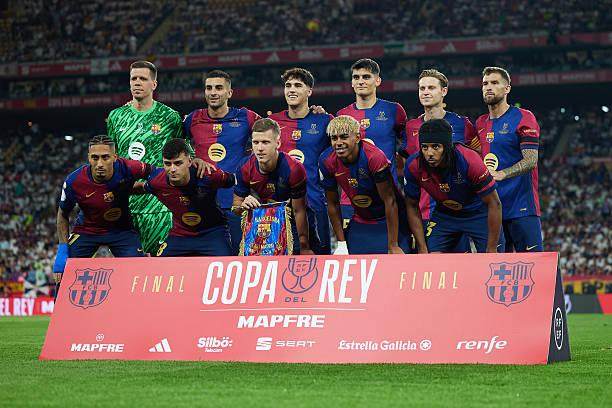 字母哥伤退，雄鹿完成18分大逆转，打赢东部第一活塞