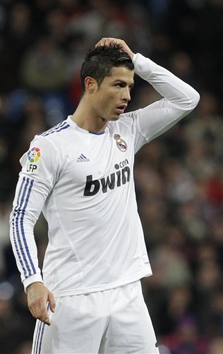 维尼修斯：友谊赛能帮巴西积累经验；我们都很喜欢和安帅共事